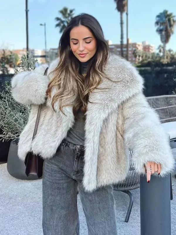 Freya™ | Faux fur jakke